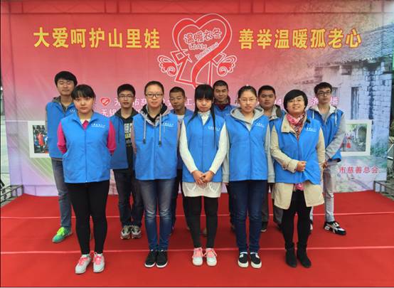 1490166218916030573.jpg 20151112144640372001.jpg