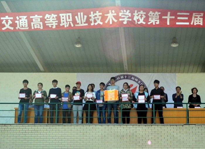 1490249819054066126.jpg 20150426213731486009_s.jpg